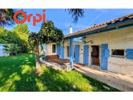 maison lussant m² t-4 à vendre  239 900 €