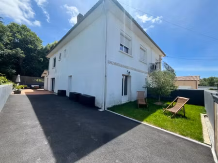 vente appartement 4 pièces 87 m² à ambares-et-lagrave (33440)  263 000 €