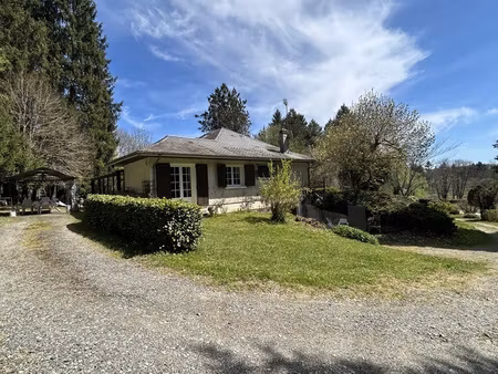 maison à chamboulive en corrèze
