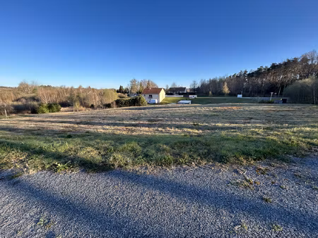 terrain à batir à saint priest de gimel en corréze