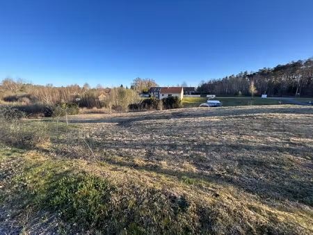 terrain à batir à saint priest de gimel en corrèze