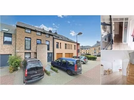 maison à louer à clos des violoneux 14 louvain-la-neuve (vbc92731)