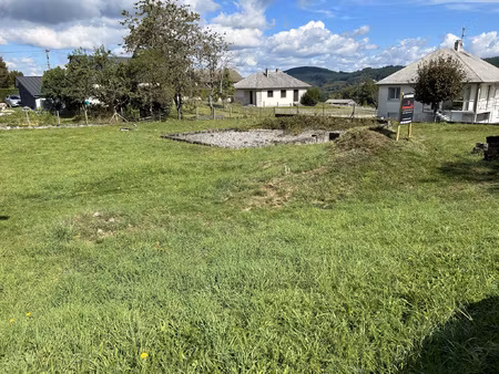 terrain à bâtir à saint-yrieix-le-dejalat en corrèze