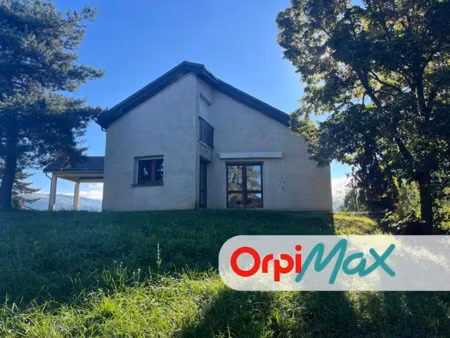 location maison 7 pièces 188 m² à badaroux (48000)  913 €