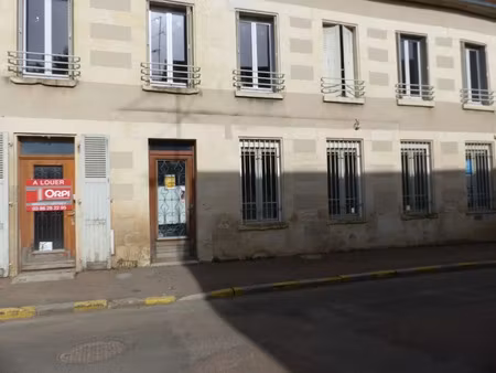 location locaux professionnels 81 m² à donzy (58220)  320 €
