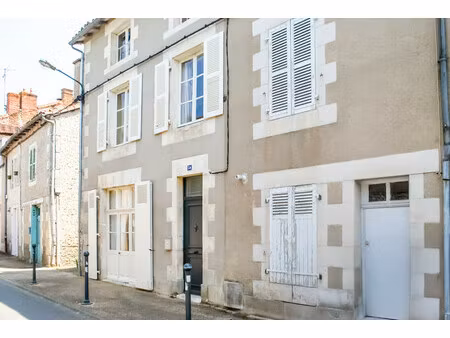 maison à vendre à montmorillon (86500) - vienne