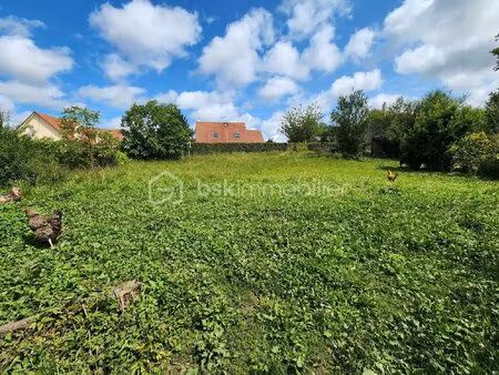 terrain de 513 m² à sorrus