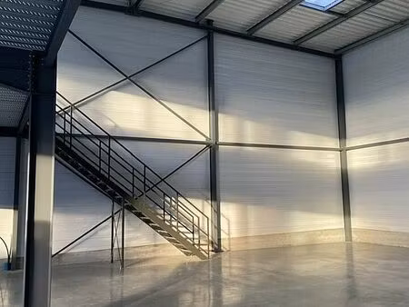 vente local d'activités tullins 127 m²