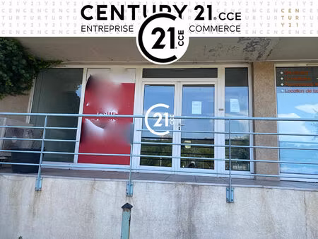 location commerce 129 m² à villeneuve-loubet (06270)