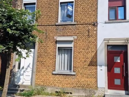 maison 3 façades à rénover avec garage