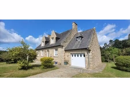 prestigieuse maison en vente plourivo  france