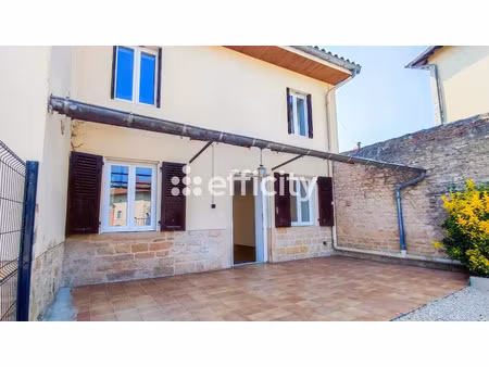 vente maison 4 pièces 107 m² à boz (01190)  179 000 €