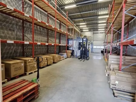 local d'activite - entrepôt a vendre