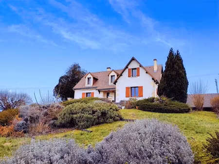 vente maison 8 pièces 160 m² à chambon (37290)  249 900 €