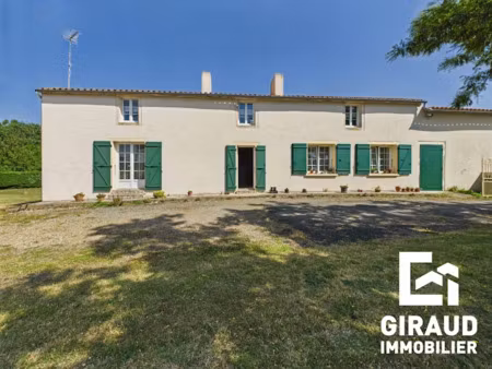 vente maison 7 pièces 157 m² à mouzeuil-saint-martin (85370)  249 600 €