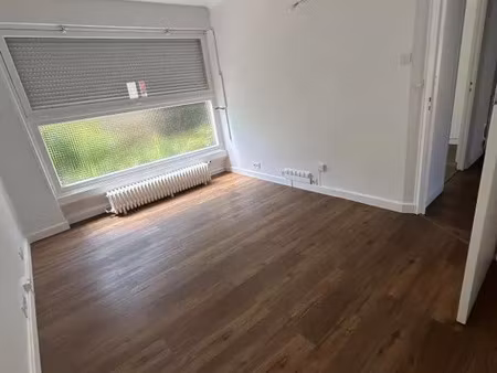 location commerce à pont-audemer (27500)