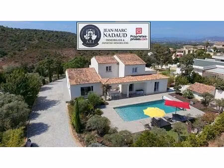 villa saint-aygulf  6 pièces 185 m2-terrain 1470m2 - piscine 45m2