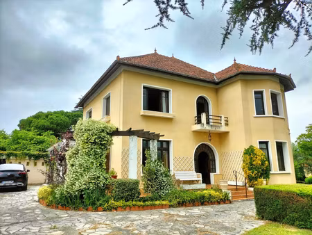 vente maison 8 pièces 216 m² saramon (32450)