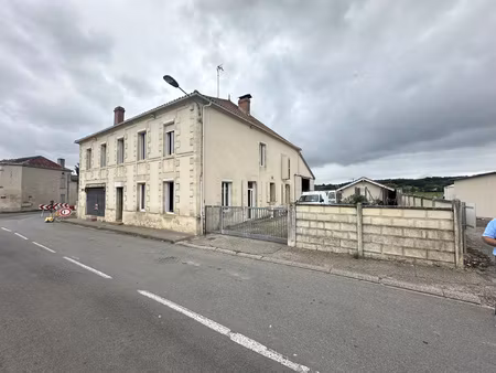 immeuble avec local commercial et appartement - proche marma