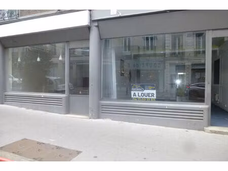 location divers 4 pièces 110 m² à le puy-en-velay (43000)