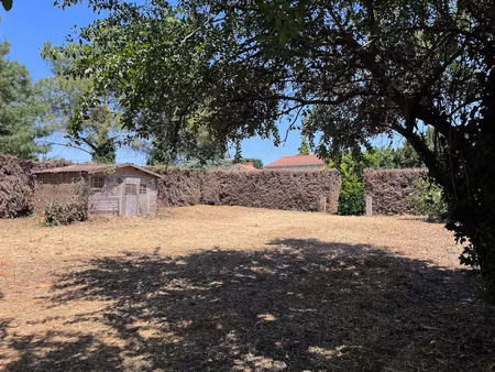 terrain à bâtir  viabilisé.