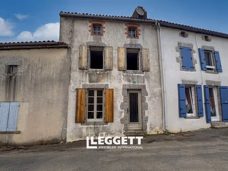 maison 4 pièce(s)  saint-paul-en-gâtine