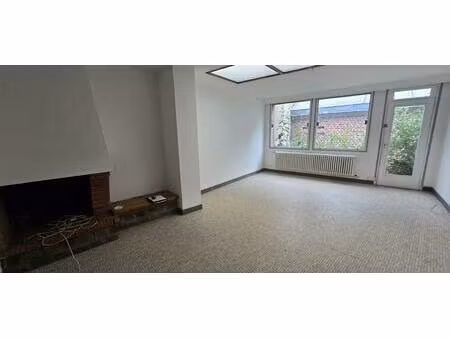 abbeville - maison avec cour proche centre