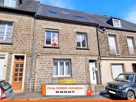 maison de ville avec courette rénovée avec goût – aucun travaux à prévoir !