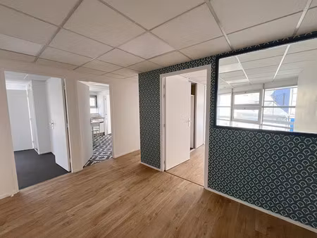 vente locaux professionnels 5 pièces 78.67 m² à saint-brieuc (22000)  126 600 €