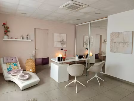 vente locaux professionnels 6 pièces 148 m² à carcassonne (11000)  219 000 €