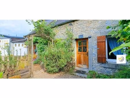 maison en pierre de 80 m² à huelgoat