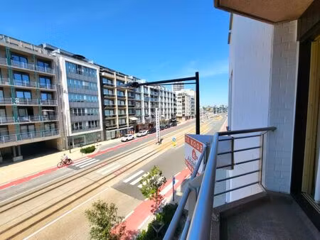 vente d'un studio situé au centre de la ville et renové a...