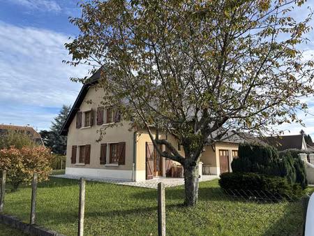 situation idéale dans un quartier calme et sans circulation