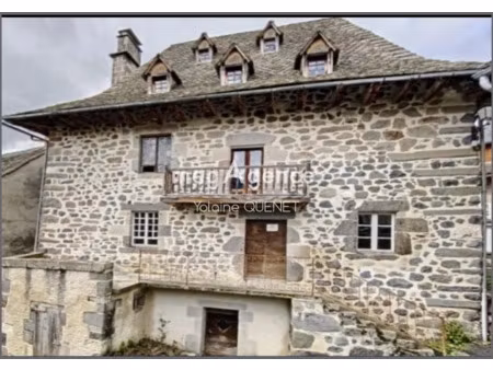 vente maison 4 pièces 145 m² à raulhac (15800)  79 900 €