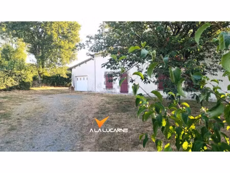 vente maison 5 pièces 143 m² à courlay (79440)  106 000 €