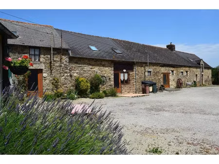 vente maison 16 pièces à plouguenast (22150)  256 250 €