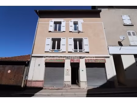 immeuble 13 pièces 258m²