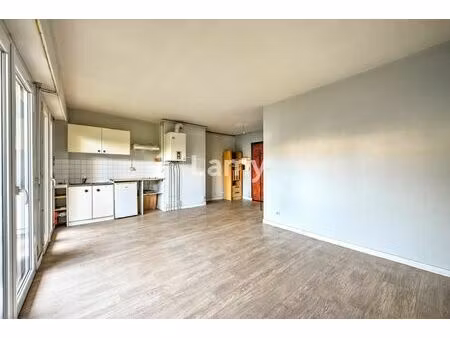 vente appartement 1 pièce 30 m² maurepas (78310)