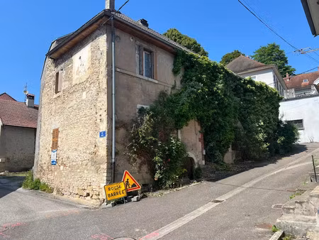 vente maison 8 pièces 200 m² à clerval (25340)  49 000 €