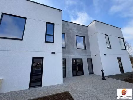 prestigieux bureau de 228 m2 en location - saint-martin-du-vivier  france