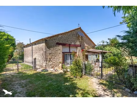 vente maison 4 pièces 236 m² à montignac-de-lauzun (47800)  223 650 €