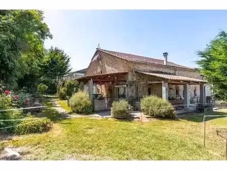 vente maison 4 pièces 60 m² à montignac-de-lauzun (47800)  195 000 €
