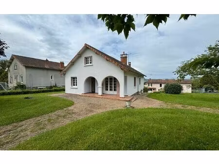 maison chassenon m² t-7 à vendre  159 700 €