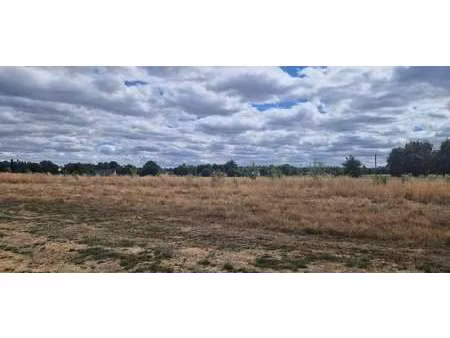 vente terrain à saint-melaine-sur-aubance (49610) : à vendre / saint-melaine-sur-aubance