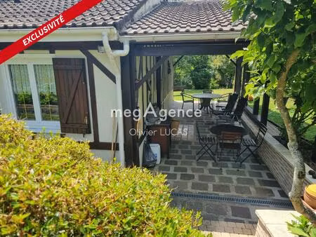 charmante maison au coeur d'un petit village tout proche de pont audemer.