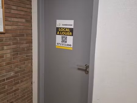 local polyvalent  situation populaire