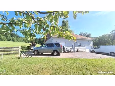 pavillon 4 pièces 93 m²