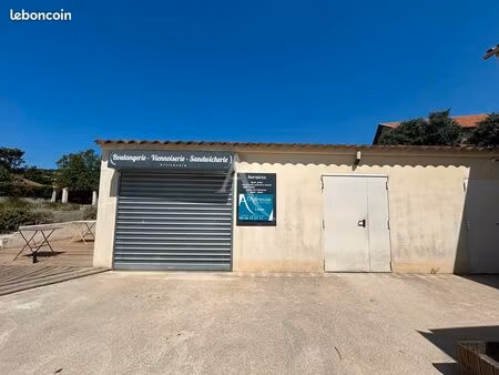 local commercial 82 m² ledenon