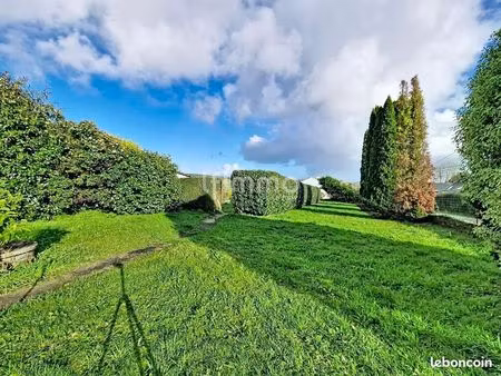 terrain 681 m² plogonnec