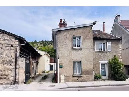 appartement 2 pièces 56 m²